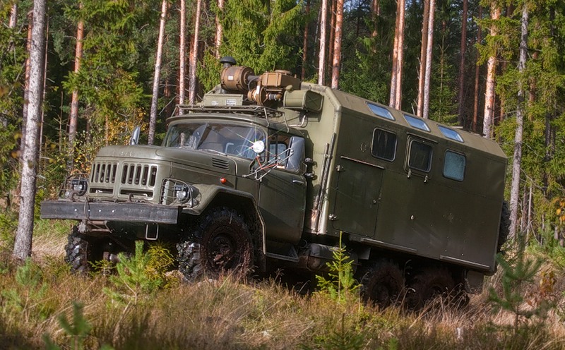 ЗиЛ 131 армейский грузовик