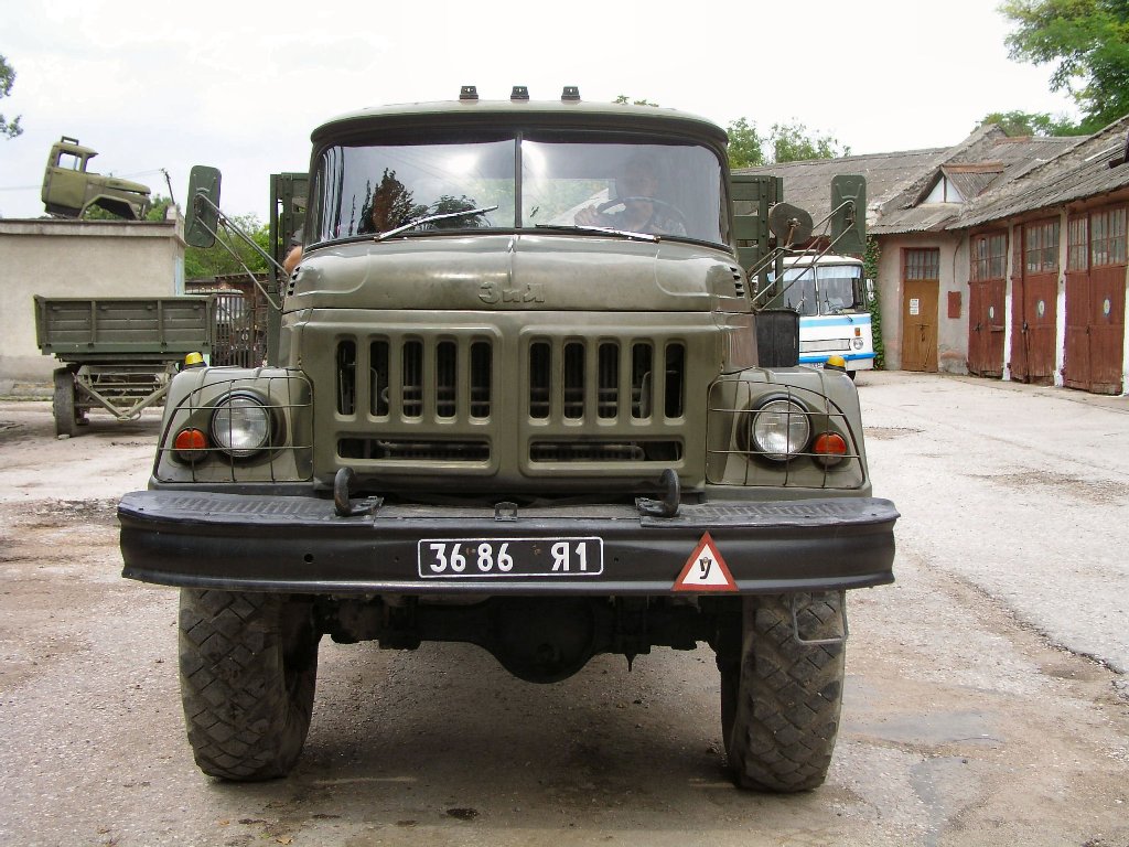 Мужской грузовик ЗиЛ 131